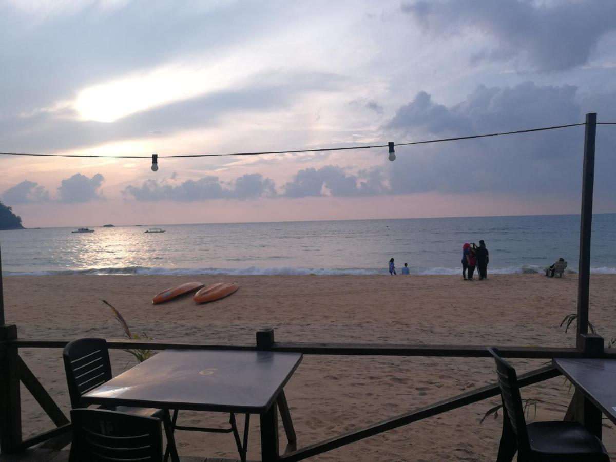Rainbow Tioman Cottage Kampong Juara Exterior foto